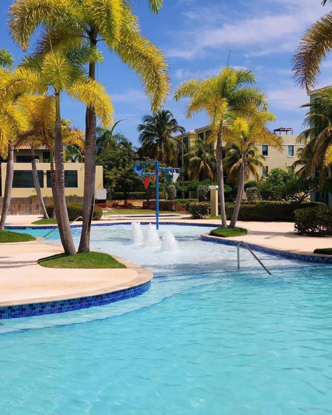 Aquatika Paraiso Tropical Loiza Luaran gambar