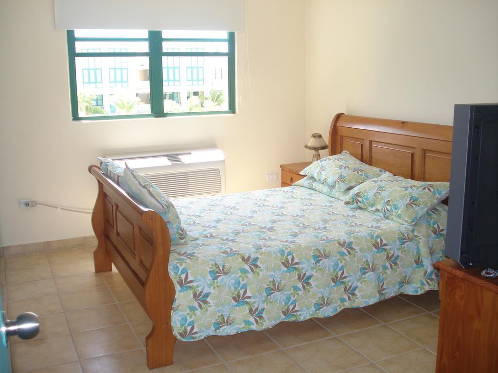 Aquatika Paraiso Tropical Loiza Luaran gambar