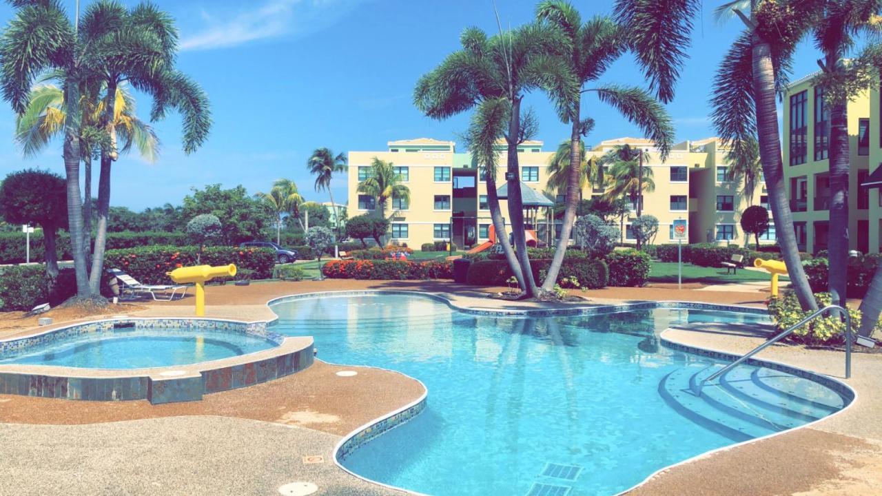 Aquatika Paraiso Tropical Loiza Luaran gambar