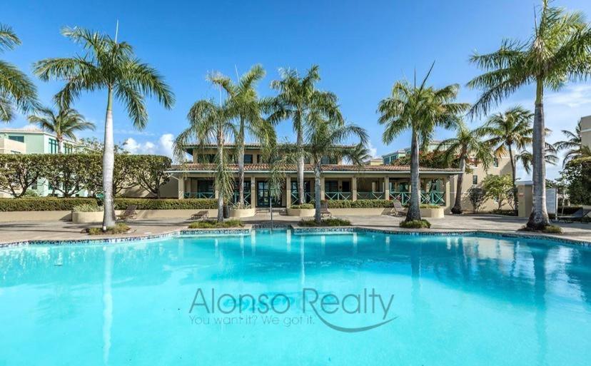 Aquatika Paraiso Tropical Loiza Luaran gambar